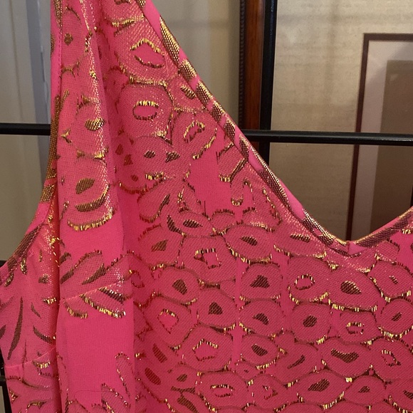 Fabulous!!! Lilly Pulitzer strappy  dress!  Very fun and flattering! - Picture 2 of 4